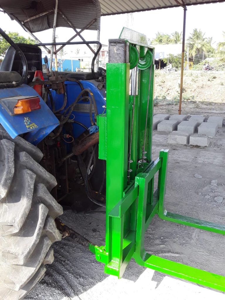 FL 100 tractor forklift